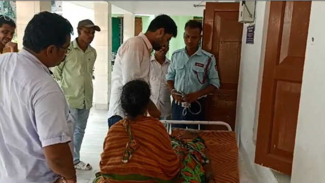 ଶାଶୁ ଓ ଜ୍ୱାଇଁ ପିଣ୍ଡାରେ ବସି କଥାବାର୍ତ୍ତା ହେଉଥିବା ବେଳେ ବଜ୍ରପାତ, ଶାଶୁ ମୃତ, ଜ୍ବାଇଁ ଗୁରୁତର