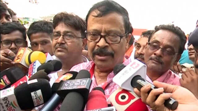 ଲୋକଙ୍କ ପାଇଁ ଏ ସରକାର ଦିନ ରାତି ଏକ କରିଦେବ: ସୁରେଶ ପୂଜାରୀ