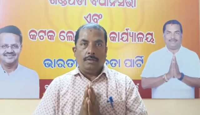 ଖଣ୍ଡପଡାରେ ଜିତିଲେ ବିଜେପି ପ୍ରାର୍ଥୀ ଦୁଷ୍ମନ୍ତ ସ୍ୱାଇଁ