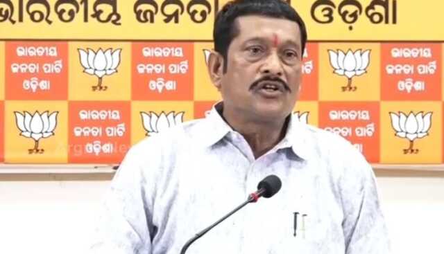 ୫ଟି ନାଆଁରେ ଓଡ଼ିଶାରେ ଯେଉଁ ଲୁଟ୍ ହୋଇଛି, ତାର ହିସାବ ମାଗିବୁ: ବରଗଡ଼ ସାଂସଦ ପ୍ରଦୀପ ପୁରୋହିତ