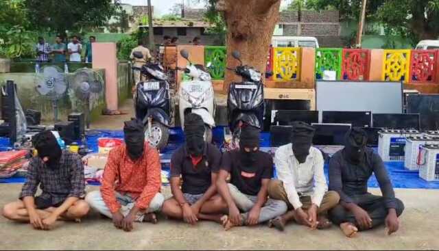 କୋଟିଏ ଟଙ୍କାର ଚୋରି ସାମଗ୍ରୀ ଜବତ, ୬ ଗିରଫ