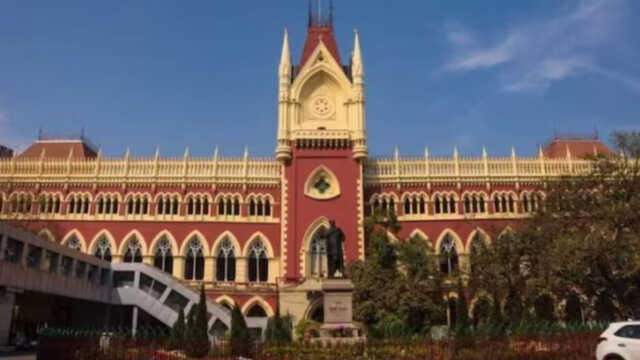 ବେଙ୍ଗଲ ସରକାରଙ୍କ ଉପରେ ବର୍ଷିଲେ ହାଇକୋର୍ଟ