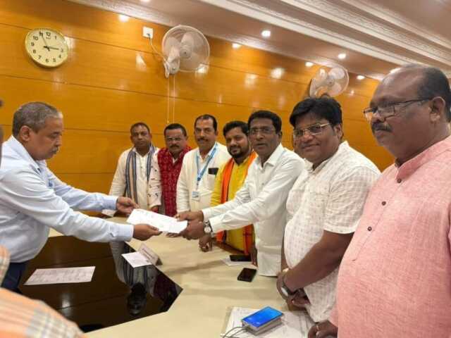ମମତାଙ୍କ ପରେ ସ୍ବାଧୀନ ପ୍ରାର୍ଥୀ ଭାବେ ନାମାଙ୍କନ ଭରିଲେ ଜଗନ୍ନାଥ