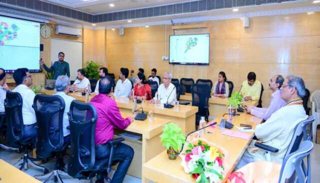 ଉପମୁଖ୍ୟମନ୍ତ୍ରୀ କନକ ବର୍ଦ୍ଧନ ସିଂହଦେଓଙ୍କ ସହ ରୟାଲ ଇଣ୍ଡିଆ କମ୍ପାନୀ ପ୍ରତିନିଧିଙ୍କ ବୈଠକ