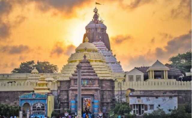 ଶ୍ରୀମନ୍ଦିର ଆନନ୍ଦ ବଜାରରେ ମୁତୟନ ହେଲେ ଅବସରପ୍ରାପ୍ତ ସେନା କର୍ମଚାରୀ