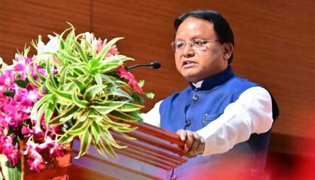 ମୁଖ୍ୟମନ୍ତ୍ରୀ ବାଣ୍ଟିଲେ ସୁଭଦ୍ରା ଟଙ୍କା: କହିଲେ ଯାହା ପ୍ରତିଶ୍ରୁତି ଦେଉ, ପାଳନ କରୁ