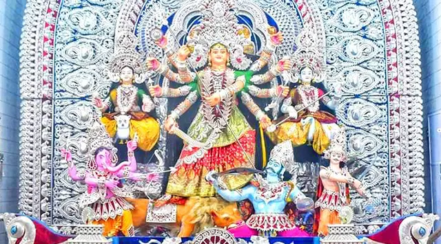 କଟକ ଚାନ୍ଦିନୀଚୌକରେ ନିଆରା ପରମ୍ପରା, ଲାଗିହୁଏ ମାଛ ଭୋଗ