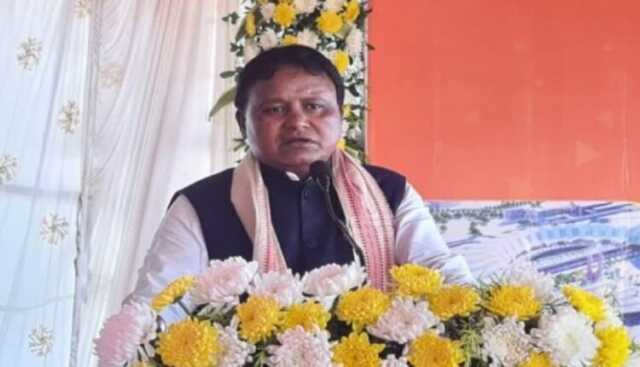ମୁମ୍ବାଇରେ ମୁଖ୍ୟମନ୍ତ୍ରୀ ମୋହନ ମାଝୀ, ମେକ ଇନ ଓଡ଼ିଶା ପାଇଁ ‘ନିବେଶକ ସମ୍ମିଳନୀ’ରେ ଦେଲେ ଯୋଗ