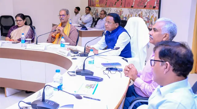ଖରିଫ ଧାନ ସଂଗ୍ରହ ପ୍ରସ୍ତୁତି ସମୀକ୍ଷା କଲେ ମୁଖ୍ୟମନ୍ତ୍ରୀ