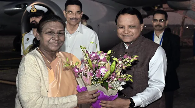 ଭୁବନେଶ୍ୱରରେ ପହଁଚିଲେ ରାଷ୍ଟ୍ରପତି ଦ୍ରୌପଦୀ ମୁର୍ମୁ