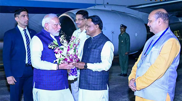 ଭୁବନେଶ୍ବରରେ ପହଞ୍ଚିଲେ ପ୍ରଧାନମନ୍ତ୍ରୀ, କାଲି ପ୍ରବାସୀ ଭାରତୀୟ ସମ୍ମେଳନର କରିବେ ଉଦଘାଟନ