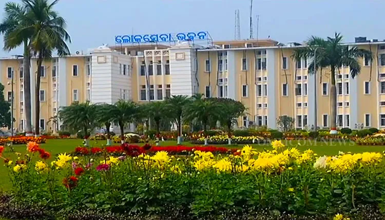 ୩୦ ଜଣ ଓଏଏସ୍ ଅଧିକାରୀଙ୍କୁ ଆଇଏଏସ୍ ପାହ୍ୟାକୁ ପଦୋନ୍ନତି