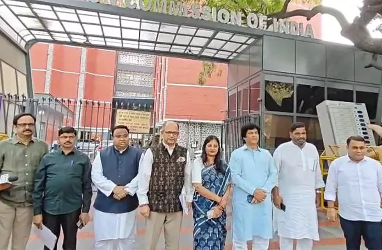ନିର୍ବାଚନ ପ୍ରକ୍ରିୟାର ସିଏଜି ଅଡିଟ ଦାବି କରି ନିର୍ବାଚନ କମିଶନଙ୍କୁ ଭେଟିଲା ବିଜେଡିର ସଂସଦୀୟ ଟିମ