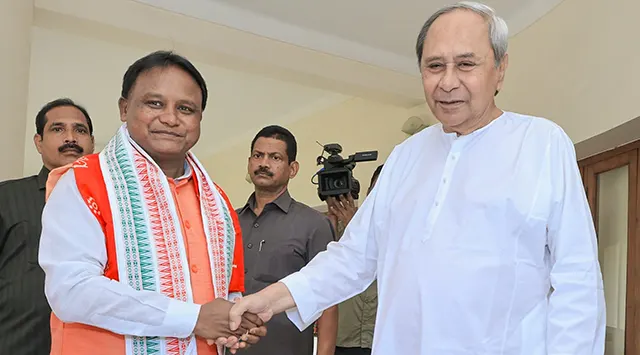 ବିଜୁ ଜୟନ୍ତୀରେ ଯୋଗ ଦେବାକୁ ନବୀନ ପଟ୍ଟନାୟକଙ୍କୁ ନିମନ୍ତ୍ରଣ କଲେ ମୁଖ୍ୟମନ୍ତ୍ରୀ