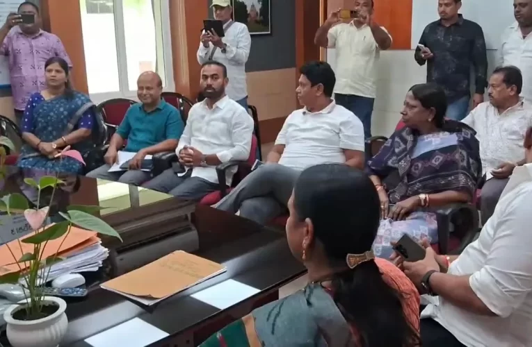 ଦୁର୍ନୀତି ବିରୋଧରେ ମେଳି ବାନ୍ଧିଲେ ବିଜେଡି ନେତା, ଦେଲେ ଚେତାବନୀ