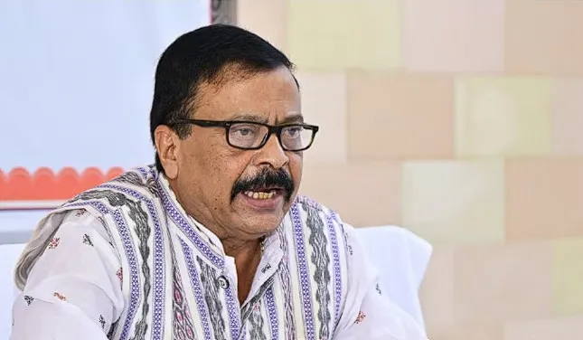 ଛୁଟିରେ ସ୍କୁଲ ଖୋଲିଲେ ହେବ କାର୍ଯ୍ୟାନୁଷ୍ଠାନ: ରାଜସ୍ବ ମନ୍ତ୍ରୀ