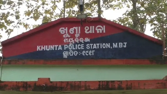 ନବମ ଶ୍ରେଣୀ ଛାତ୍ରଙ୍କ ଉତ୍ପାତ: ଷଷ୍ଠଶ୍ରେଣୀ ଛାତ୍ରକୁ ବନ୍ଦ କୋଠରୀରେ ଦେଲେ ନିର୍ଯାତନା
