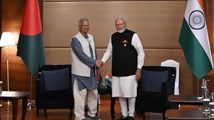 ମୋଦୀ-ୟୁନୁସଙ୍କ ଆଲୋଚନାବେଳେ ଉଠିଲା ହସିନାଙ୍କ ପ୍ରତ୍ୟର୍ପଣ ପ୍ରସଙ୍ଗ