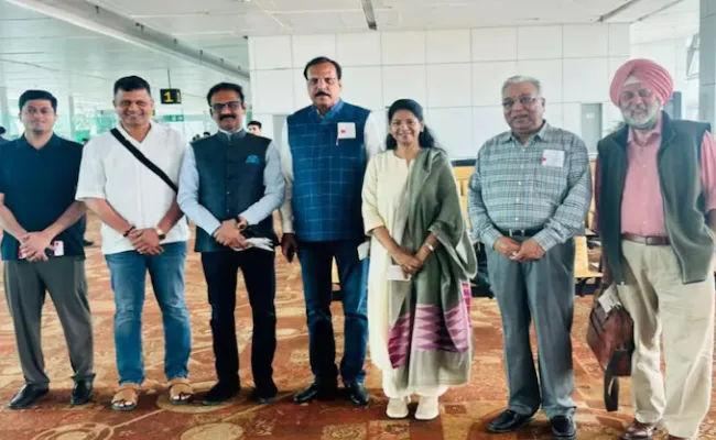 ଡ୍ରୋନ୍ ଆକ୍ରମଣ ପରେ ମସ୍କୋ ମଝି ଆକାଶରେ ଭାରତୀୟ ପ୍ରତିନିଧି ଦଳର ବିମାନ