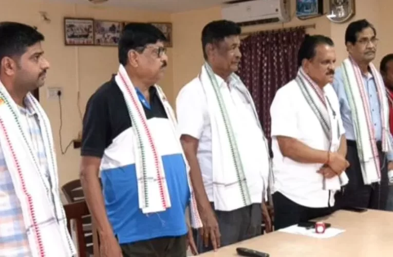 ଜୁଲାଇ ୮ରୁ ଷ୍ଟିଅରିଂ ଛାଡ଼ ଆନ୍ଦୋଳନ ଚେତାବନୀ ଦେଲା ରାଜ୍ୟ ପରିବହନ ମଞ୍ଚ