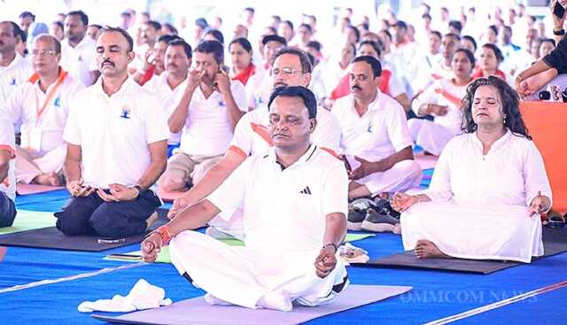 ସ୍କୁଲ ପାଠ୍ୟକ୍ରମ-ସାର୍ବଜନୀନ ସ୍ୱାସ୍ଥ୍ୟ କାର୍ଯ୍ୟକ୍ରମରେ ଯୋଗକୁ ସାମିଲ କରାଯିବ: ମୁଖ୍ୟମନ୍ତ୍ରୀ