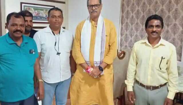 ଉଦ୍ୟାନ ବିଭାଗ ଉପନିର୍ଦ୍ଦେଶକଙ୍କ ବିରୋଧରେ ଉପମୁଖ୍ୟମନ୍ତ୍ରୀଙ୍କୁ ଅଭିଯୋଗ