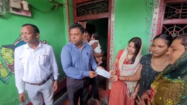 ଦଳିତ ଯୁବକଙ୍କୁ ଲଣ୍ଡା କରି ମାଡ଼ ମାରିଥିବା ଘଟଣାରେ ୯ ଗିରଫ, ଚିକିତ୍ସା ପାଇଁ ପ୍ରତି ପରିବାରକୁ ମିଳିଲା ୧୦ ହଜାର