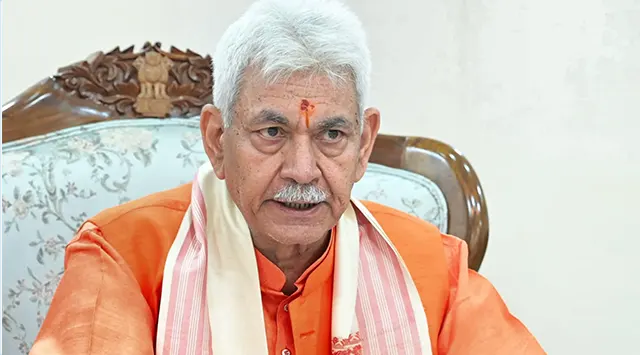 ଆତଙ୍କୀ ଲିଙ୍କ୍‌ରେ ସରକାରୀ କର୍ମଚାରୀ, ଲଶ୍କର ଓ ହିଜବୁଲ ପାଇଁ କରୁଛନ୍ତି କାମ
