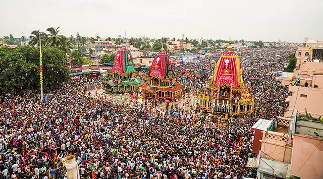 ରଥଯାତ୍ରା ପାଇଁ ଉତ୍ସବମୁଖର ଶ୍ରୀକ୍ଷେତ୍ର, ଶରଧାବାଲିରେ ପହଞ୍ଚିଲା ୩ ରଥ