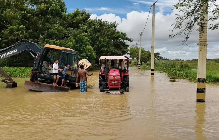 ବନ୍ୟାପାଣି କମୁଛି, ଦୁର୍ଦ୍ଦଶା ବଢୁଛି