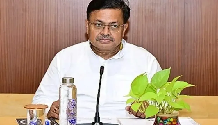 ରତ୍ନଭଣ୍ଡାର ଗଣତିମଣତି ନେଇ ଆଇନ୍ ମନ୍ତ୍ରୀଙ୍କ ସୂଚନା, ୨ ଜଣ ବିଶେଷଜ୍ଞଙ୍କୁ ମନୋନୀତ କଲା ଆରବିଆଇ