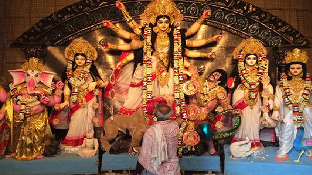 କଟକରେ ପାର୍ବଣ ଋତୁକୁ ନେଇ ଲାଗିବ ଏସବୁ କଟକଣା, ନିର୍ଦ୍ଦେଶ ଦେଇଛନ୍ତି ହାଇକୋର୍ଟ