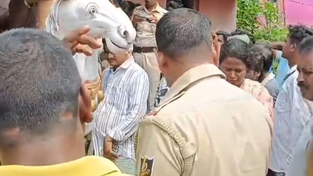 ଗୁଣି ସନ୍ଦେହରେ ଯୁବତୀକୁ ଉଲଗ୍ନ କରି ମାଡ଼, ଗାଁରେ ଉତ୍ତେଜନା