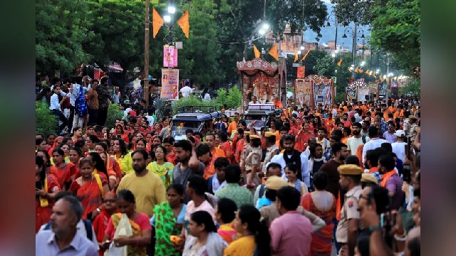 ଜନ୍ମାଷ୍ଟମୀ ଶୋଭାଯାତ୍ରାରେ ଅଘଟଣ, ରଥ ସହିତ ବିଦ୍ୟୁତ ତାର ଲାଗିବାରୁ ୫ ମୃତ