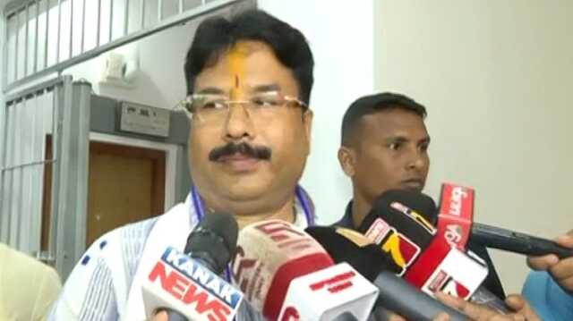 ବର୍ଜ୍ୟରୁ ସବୁଜ ଇନ୍ଧନ ପ୍ରସ୍ତୁତ ହେବ : ନଗର ଉନ୍ନୟନ ମନ୍ତ୍ରୀ