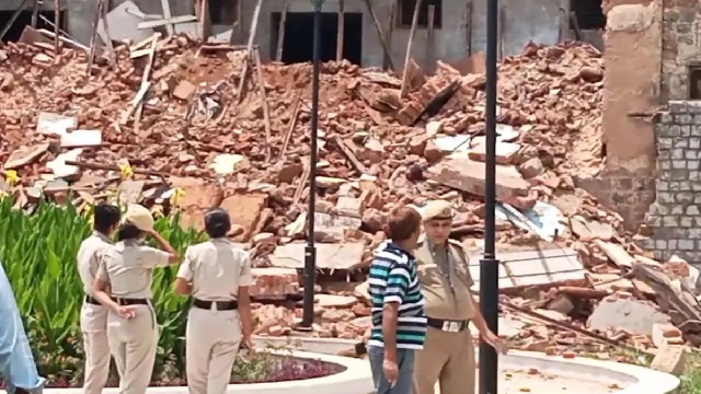 ଦିଲ୍ଲୀରେ ଭୁଶୁଡିଲା କୋଠା, ୩ ମୃତ