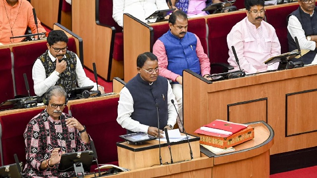 ନିଜେ ନିଜକୁ ଜାଳିଥିଲେ ବଳଙ୍ଗା ପୀଡ଼ିତା : ମୁଖ୍ୟମନ୍ତ୍ରୀ