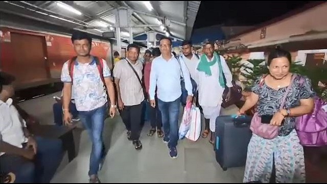 ନେପାଳରୁ ଯାଜପୁର ଫେରିଲେ ପଶୁପତିନାଥଙ୍କ ଦର୍ଶନ ପାଇଁ ଯାଇ ଫସିଥିବା ୧୦ ଓଡ଼ିଆ ପରିବାର