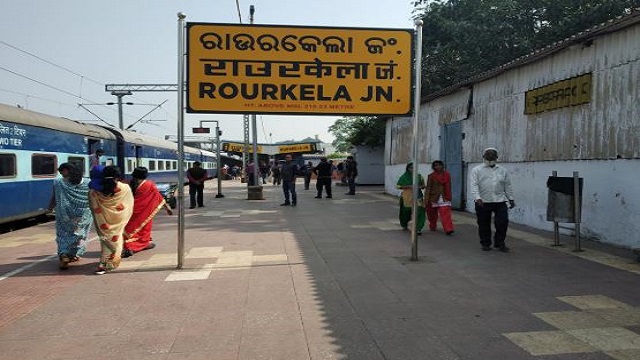 ଟ୍ରେନ ଧକ୍କାରେ ଚାଲିଗଲା ଦୁଇ ଭାଇଙ୍କ ଜୀବନ