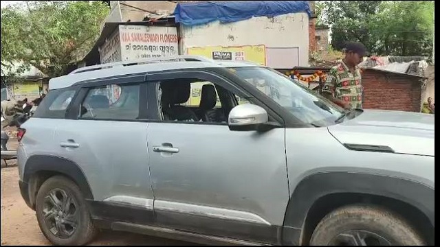 କାଚ ଭାଙ୍ଗି କାରରୁ ୨୦ ଲକ୍ଷ ଟଙ୍କା ଲୁଟ୍
