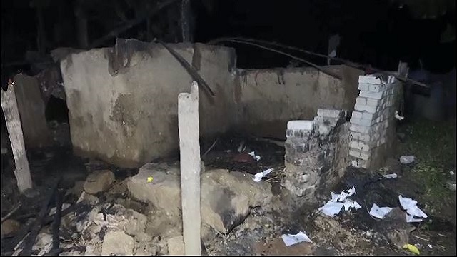 ମହିଳାଙ୍କୁ ମାଡ ମାରି ଘର ଓ ସ୍କୁଟି ଜାଳିଦେଲେ