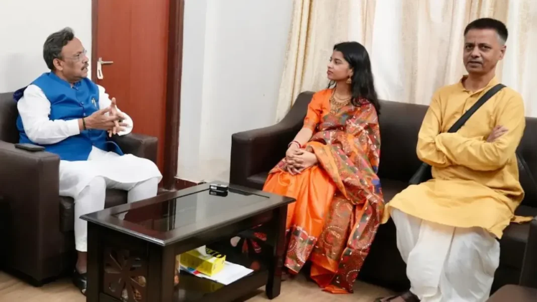 Maithili thakur 1068x601