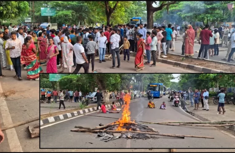 ବସ୍ତି ଉଚ୍ଛେଦ ବେଳେ କରେଣ୍ଟ ଲାଗି ଜଣେ ମୃତ, କ୍ଷତିପୂରଣ ଦାବିରେ ରାସ୍ତାରୋକୋ