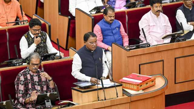 ଗୃହରେ ଅତିରିକ୍ତ ବଜେଟ୍‌ ଉପସ୍ଥାପନ କଲେ ମୁଖ୍ୟମନ୍ତ୍ରୀ