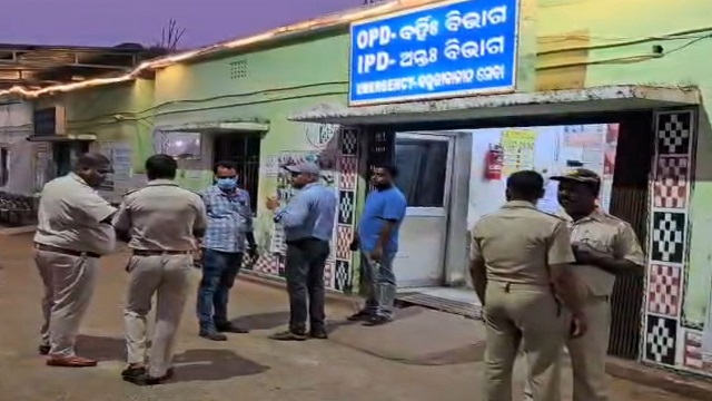 ଗାଡି ପାର୍କିଂକୁ ନେଇ ଠାକୁରାଣୀ ପୀଠରେ ବୃଦ୍ଧଙ୍କୁ ହତ୍ୟା