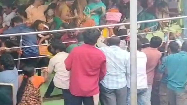 ଭେଙ୍କଟେଶ୍ବର ସ୍ବାମୀ ମନ୍ଦିର ଦଳାଚକଟାରେ ଆହତ ଓ ମୃତକଙ୍କ ପରିବାରକୁ କ୍ଷତିପୂରଣ ଘୋଷଣା କଲେ ପ୍ରଧାନମନ୍ତ୍ରୀ