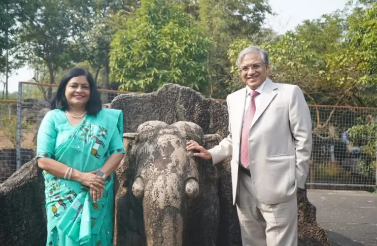ଫେରିଗଲେ ମୁଖ୍ୟ ନିର୍ବାଚନ କମିଶନର: ବୁଥ୍‌ ସ୍ତରୀୟ ବୈଠକ ସ୍ଥଗିତ