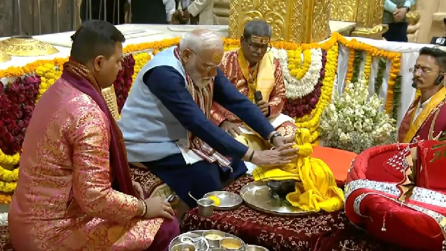 ଶୌର୍ଯ୍ୟ ଯାତ୍ରା ପରେ ସୋମନାଥ ମନ୍ଦିରରେ ପୂଜାର୍ଚ୍ଚନା କଲେ ପ୍ରଧାନମନ୍ତ୍ରୀ