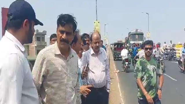 ବ୍ରହ୍ମପୁର ଓଭରବ୍ରିଜରେ ମର୍ମନ୍ତୁଦ ଦୁର୍ଘଟଣା, ଚାଲିଗଲା ୫ ଜୀବନ