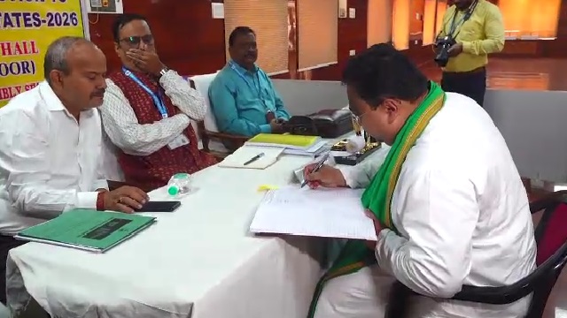 ରାଜ୍ୟସଭା ନିର୍ବାଚନ ପାଇଁ ୬ ସେଟ୍ ଫର୍ମ ନେଲା ବିଜେଡି